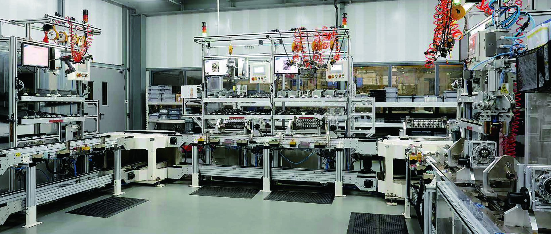 小型多路阀装配线